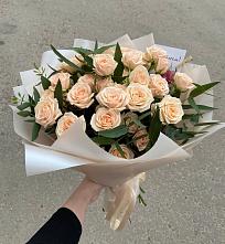 Букет Кремовые розы Латте в Лакинске