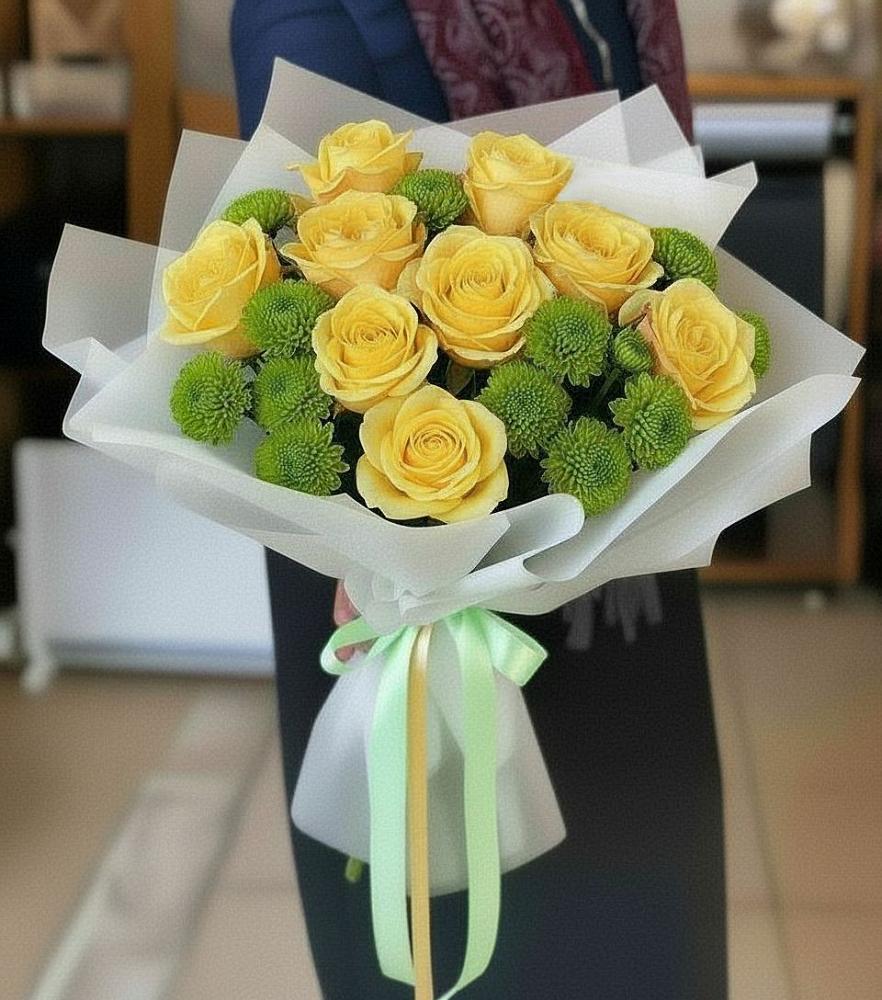 Букет цветов из: Хризантемы и Розы в Лакинске