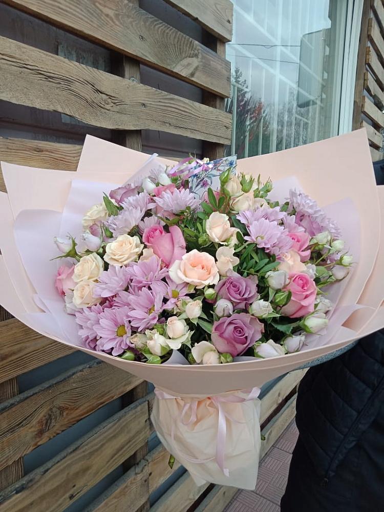 Букет цветов из: Розы и Хризантемы в Лакинске