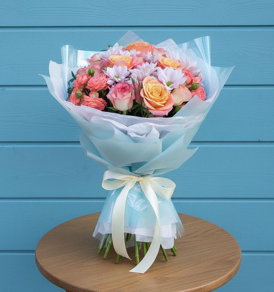 Букет цветов из: Хризантемы и Розы в Лакинске